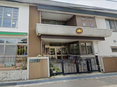 弓取保育園まで約1090m