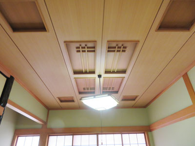 1階和室 趣がある設えの天井