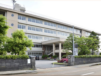 金沢市立鳴和中学校まで約1340m