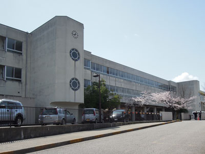 金沢市立高尾台中学校まで約850m