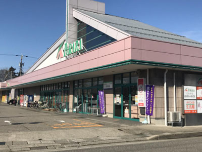 プララAコープ富奥店まで約860m