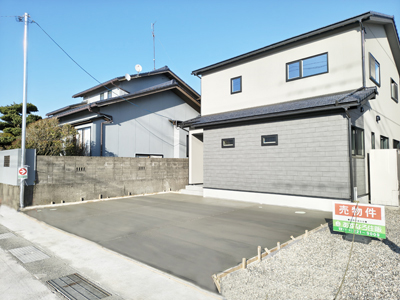 融雪装置が付いている前面道路は冬でも安心♪すぐ先は金沢市との市境