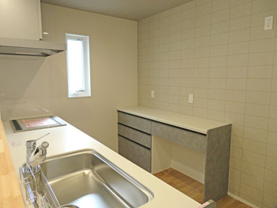 アル・プラザ津幡まで約2000m