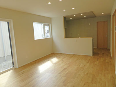 ゲンキー条南小学校北店まで約980m